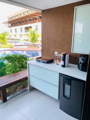 Térreo Frente piscinas, varanda Gourmet com Churrasqueira e Cervejeira.
